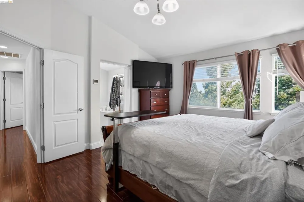 1221 Andrea way Vallejo, CA 94591