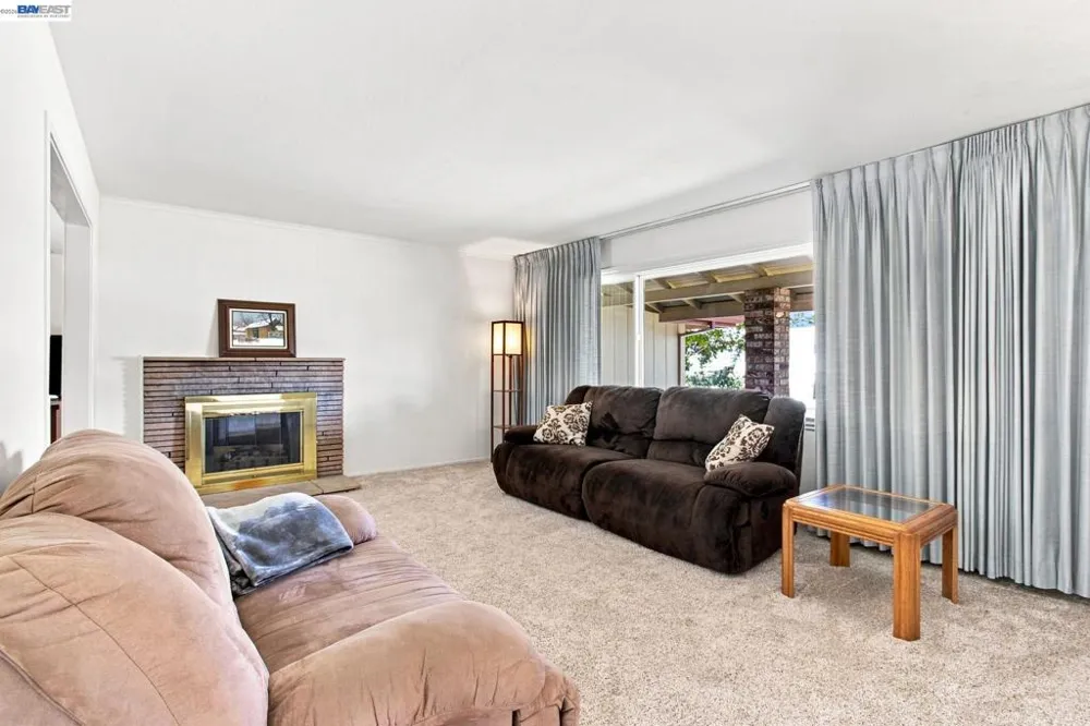 1064 Batavia Avenue Livermore, CA 94550