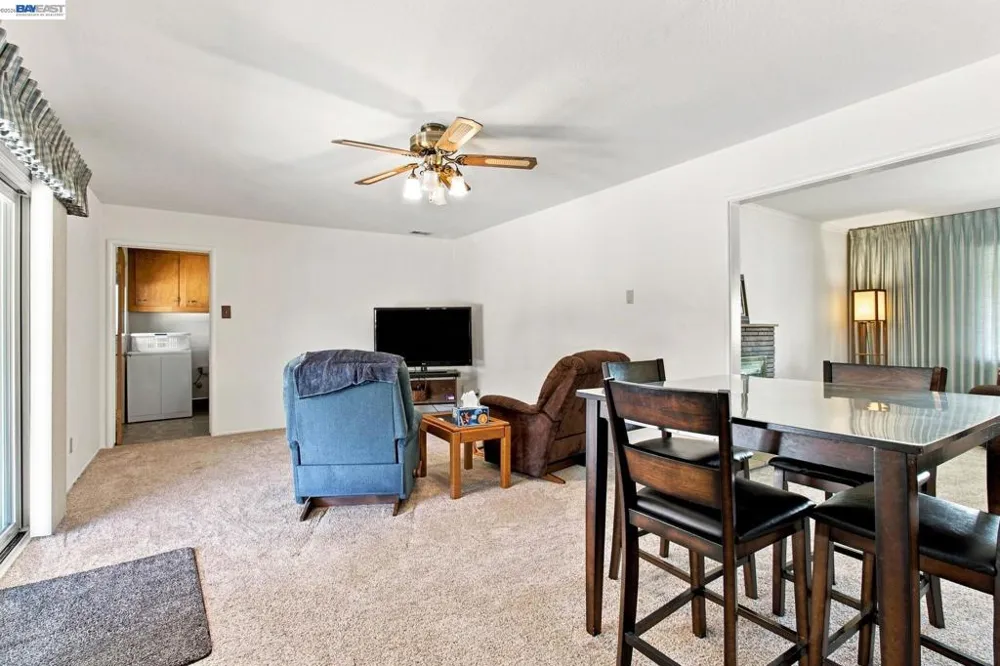 1064 Batavia Avenue Livermore, CA 94550