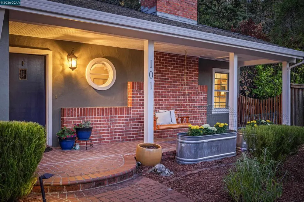 101 La Bolsa Rd Walnut Creek, CA 94598