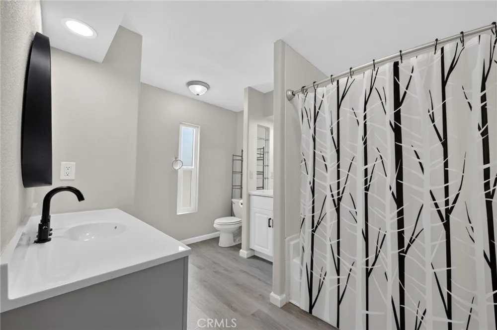 564 De Soto Drive Hemet, CA 92543