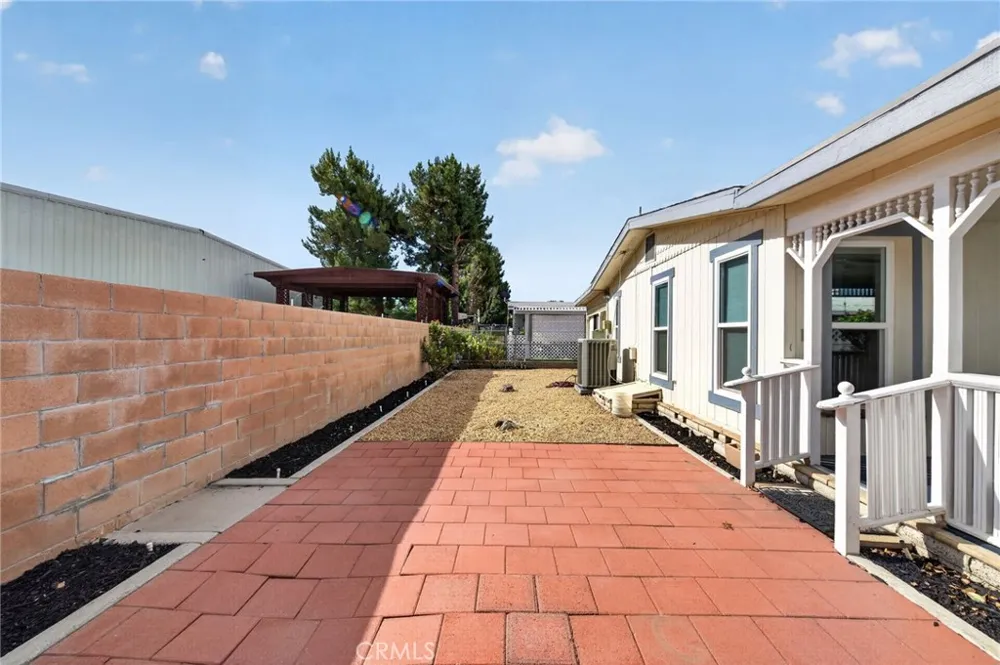 564 De Soto Drive Hemet, CA 92543