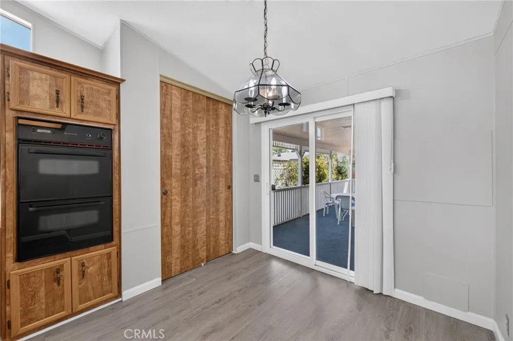 564 De Soto Drive Hemet, CA 92543