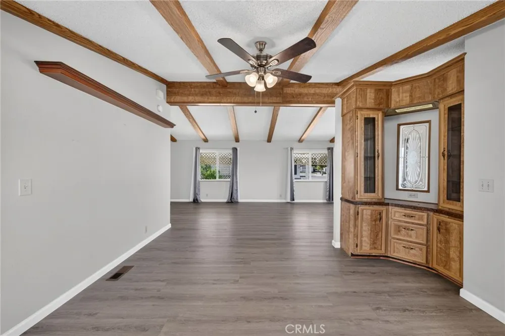 564 De Soto Drive Hemet, CA 92543