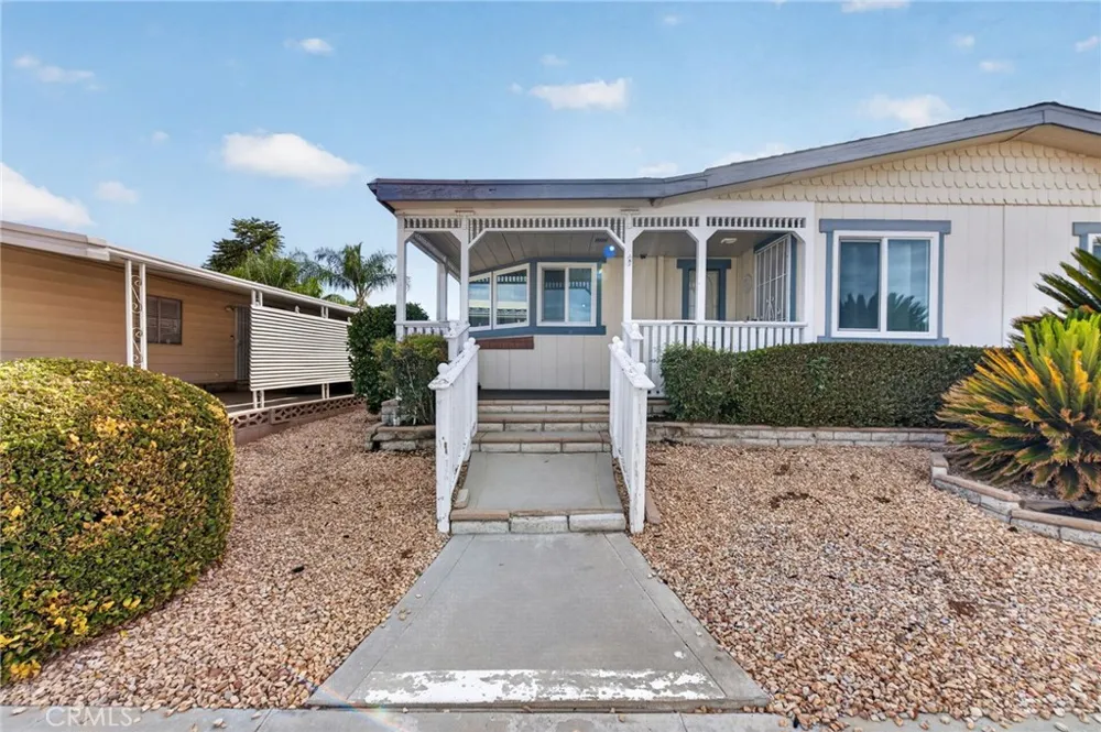 564 De Soto Drive Hemet, CA 92543