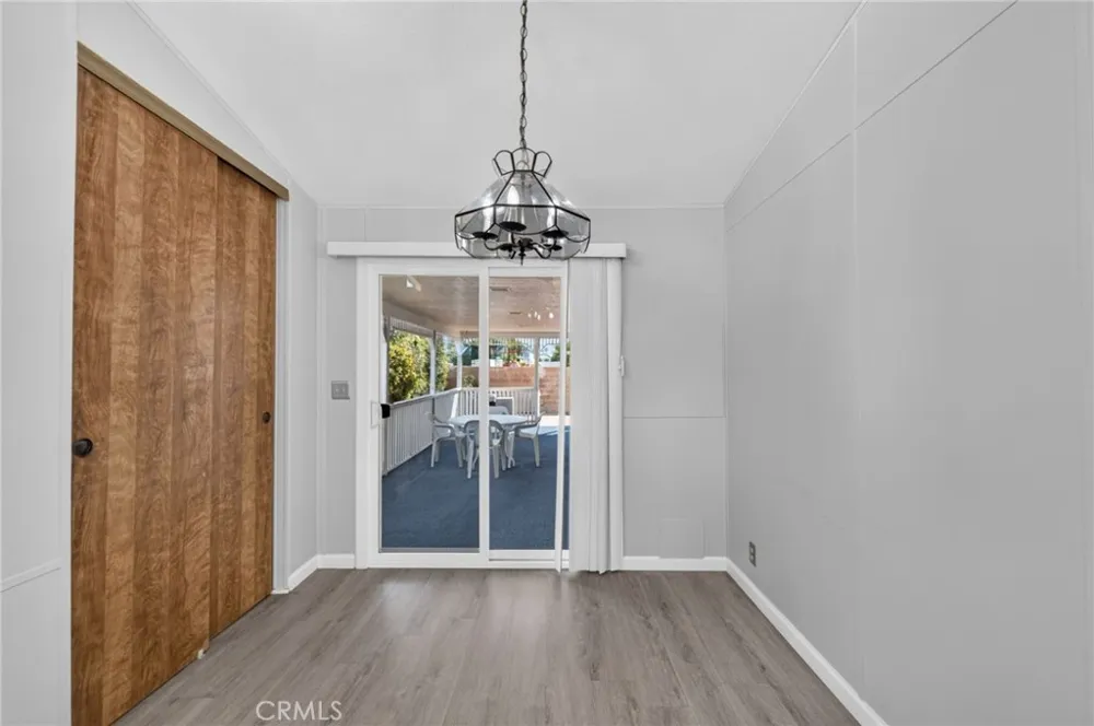 564 De Soto Drive Hemet, CA 92543