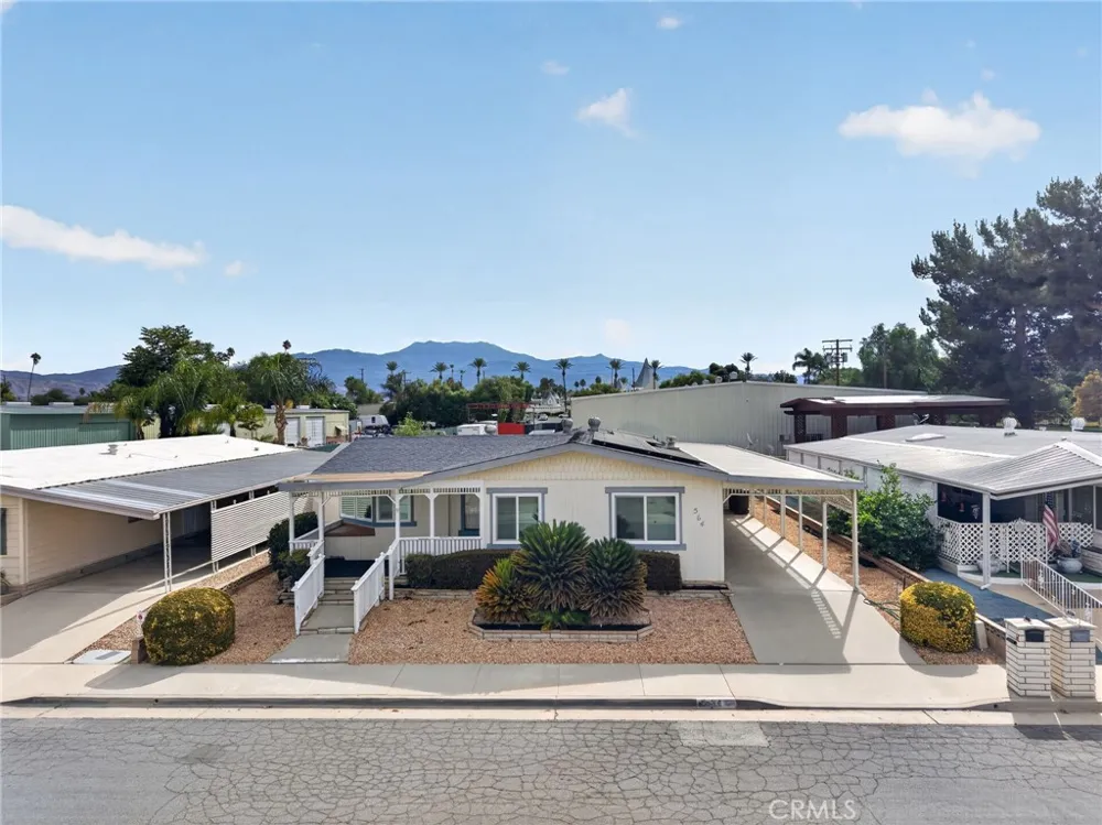 564 De Soto Drive Hemet, CA 92543