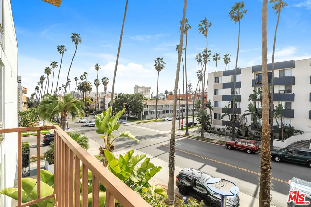 953 4th Street #300 Santa Monica, CA 90403