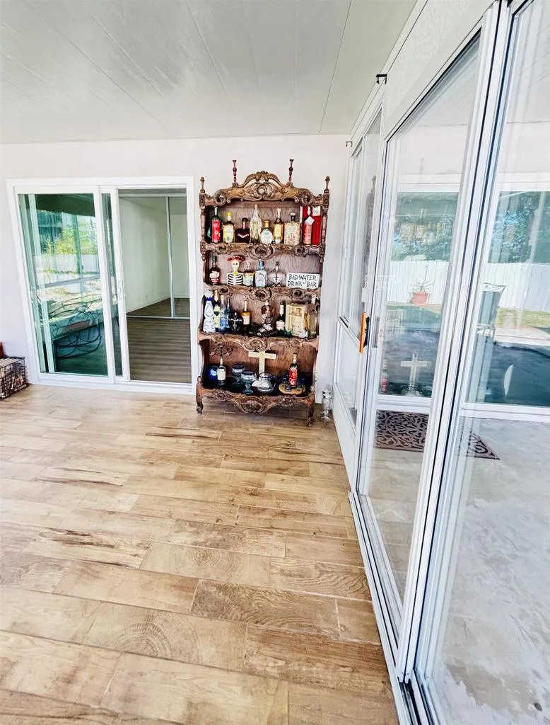 3658 AQUA Oceanside, CA 92056