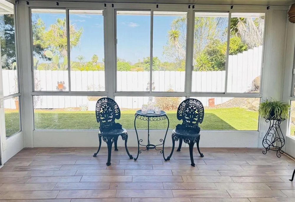 3658 AQUA Oceanside, CA 92056