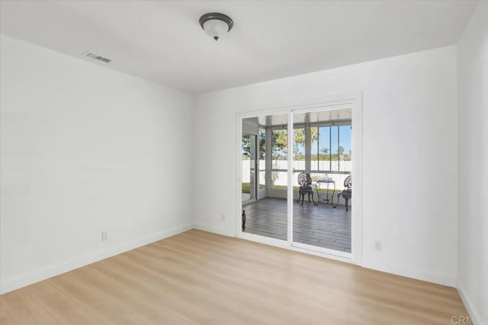 3658 AQUA Oceanside, CA 92056
