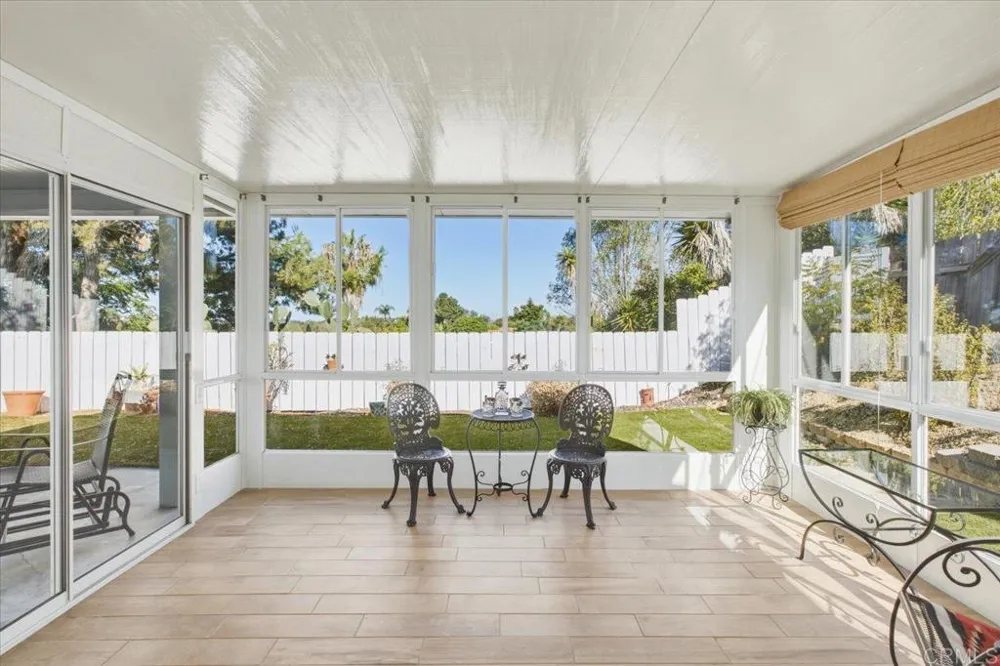3658 AQUA Oceanside, CA 92056