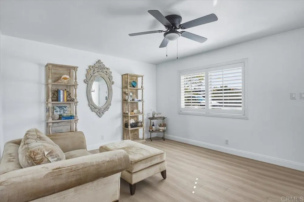 3658 AQUA Oceanside, CA 92056