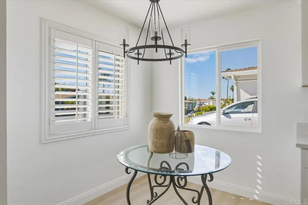 3658 AQUA Oceanside, CA 92056