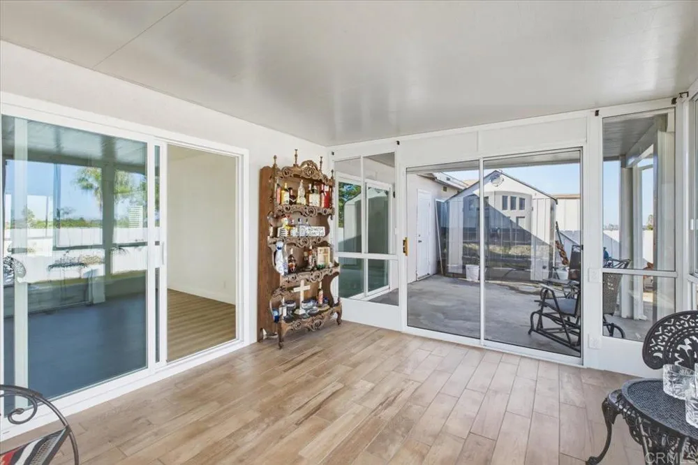 3658 AQUA Oceanside, CA 92056