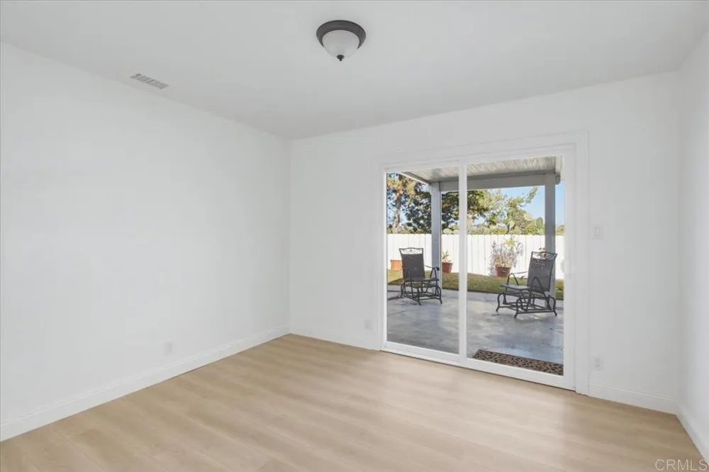 3658 AQUA Oceanside, CA 92056