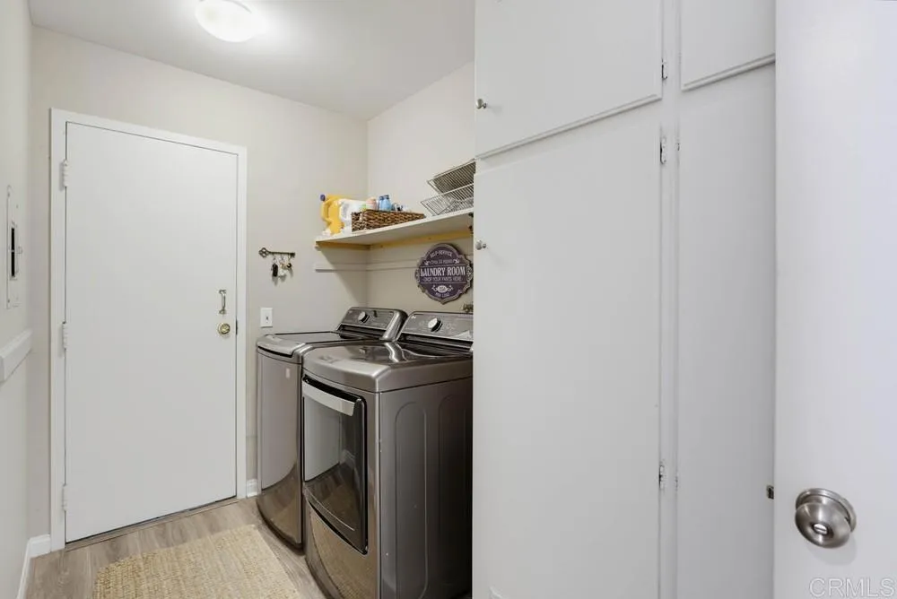 5441 Escarchosa Lane San Diego, CA 92124