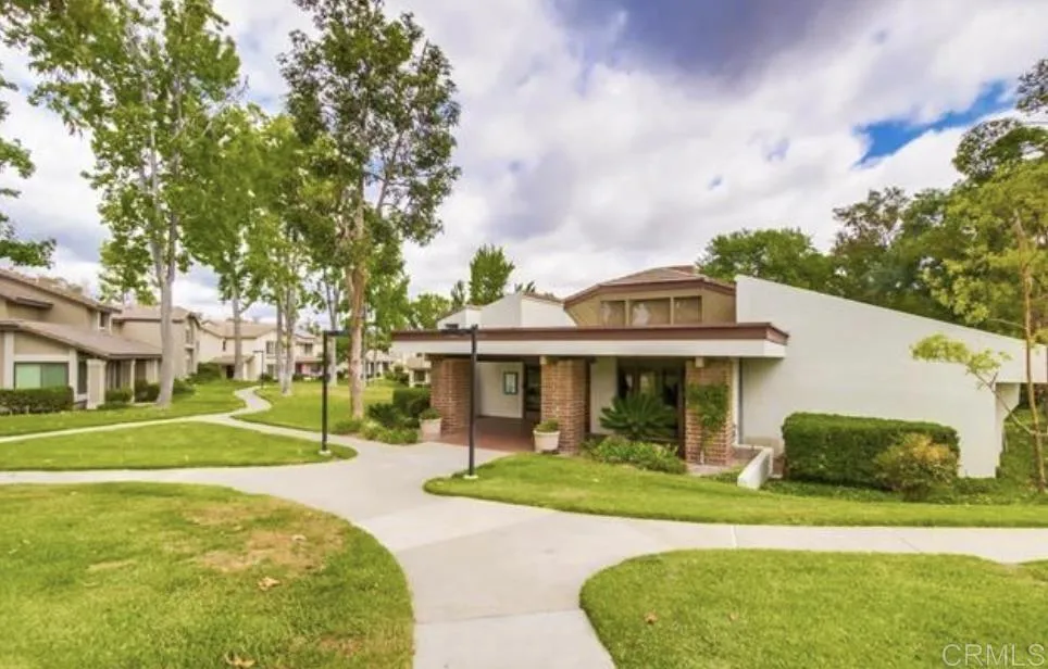 5441 Escarchosa Lane San Diego, CA 92124