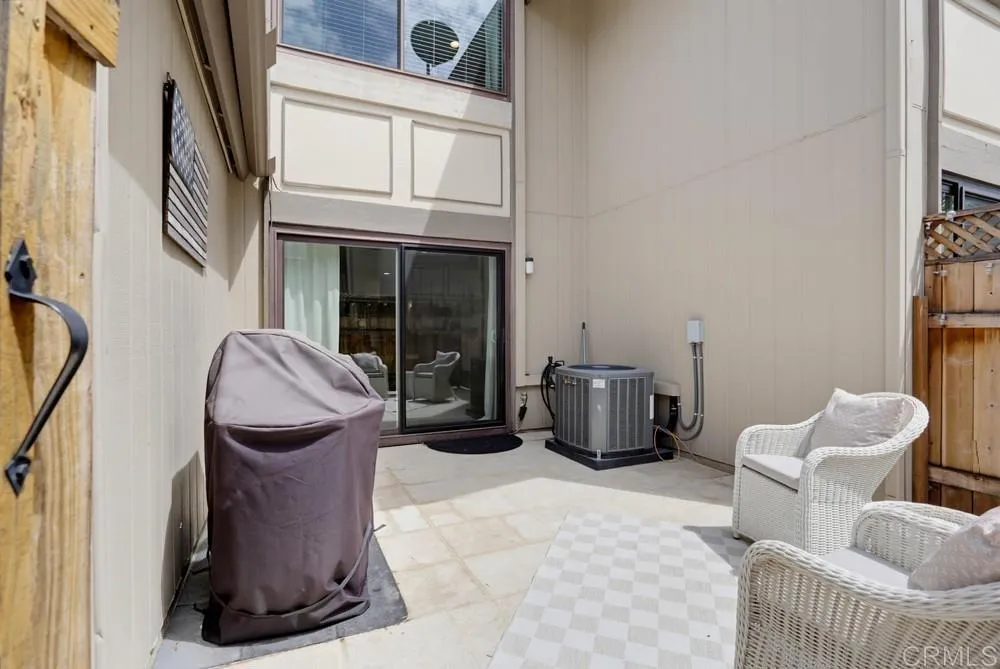 5441 Escarchosa Lane San Diego, CA 92124