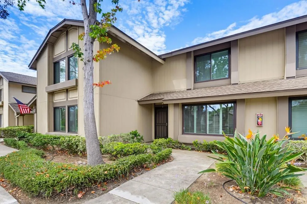 5441 Escarchosa Lane San Diego, CA 92124