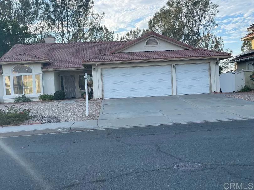 5179 Via Mindanao Oceanside, CA 92057