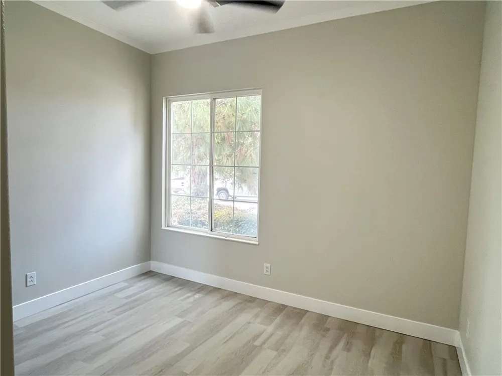 512 Brooklawn Banning, CA 92220
