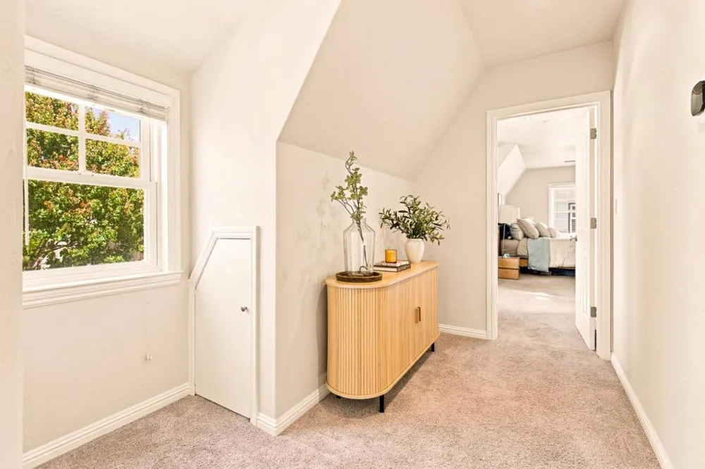 1035 Chadbourne Avenue Millbrae, CA 94030
