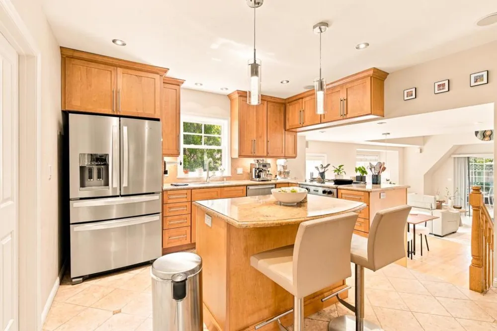 1035 Chadbourne Avenue Millbrae, CA 94030