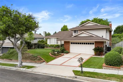 5121 Sumac Ridge Drive