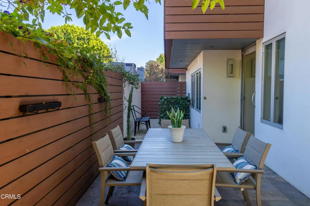 141 S Hudson Avenue #104 Pasadena, CA 91101