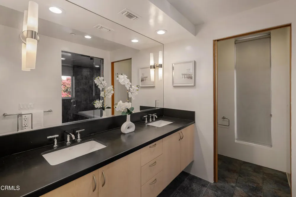 141 S Hudson Avenue #104 Pasadena, CA 91101