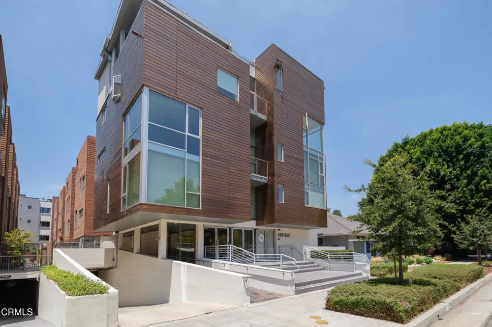 141 S Hudson Avenue #104 Pasadena, CA 91101