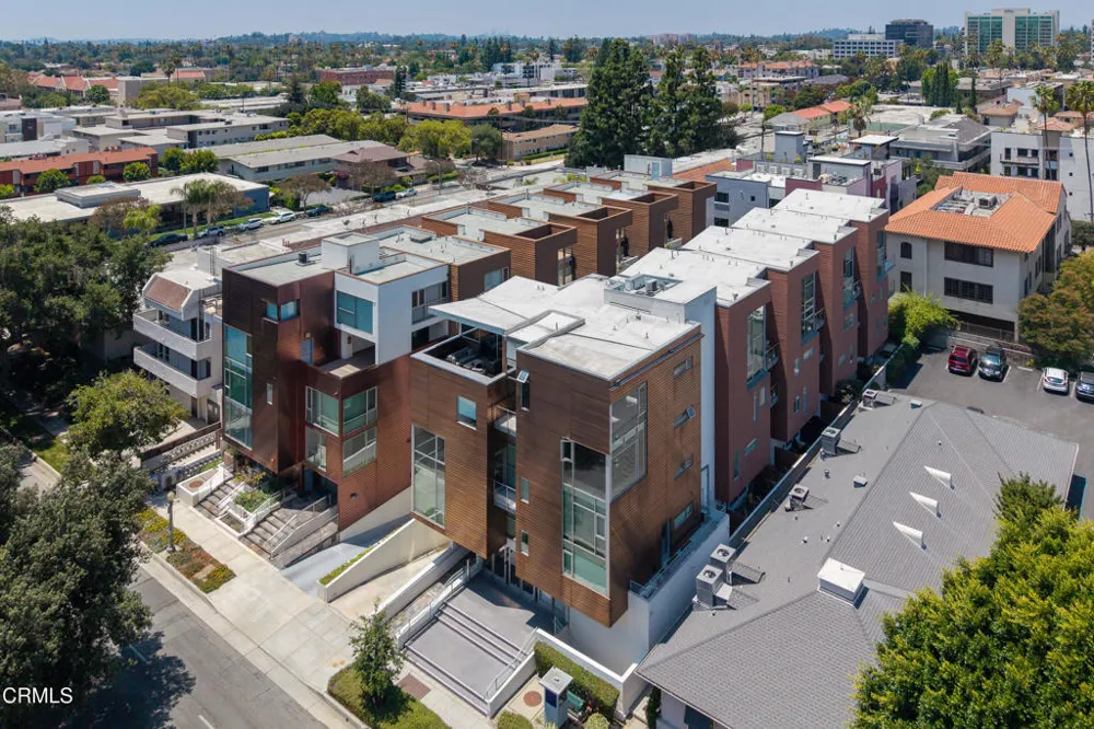 141 S Hudson Avenue #104 Pasadena, CA 91101