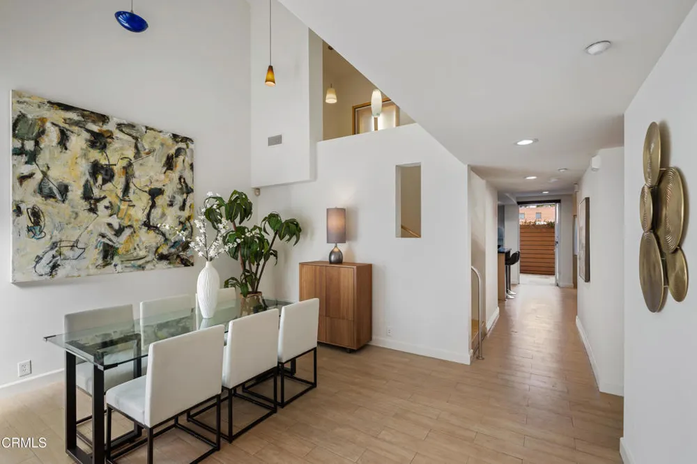 141 S Hudson Avenue #104 Pasadena, CA 91101