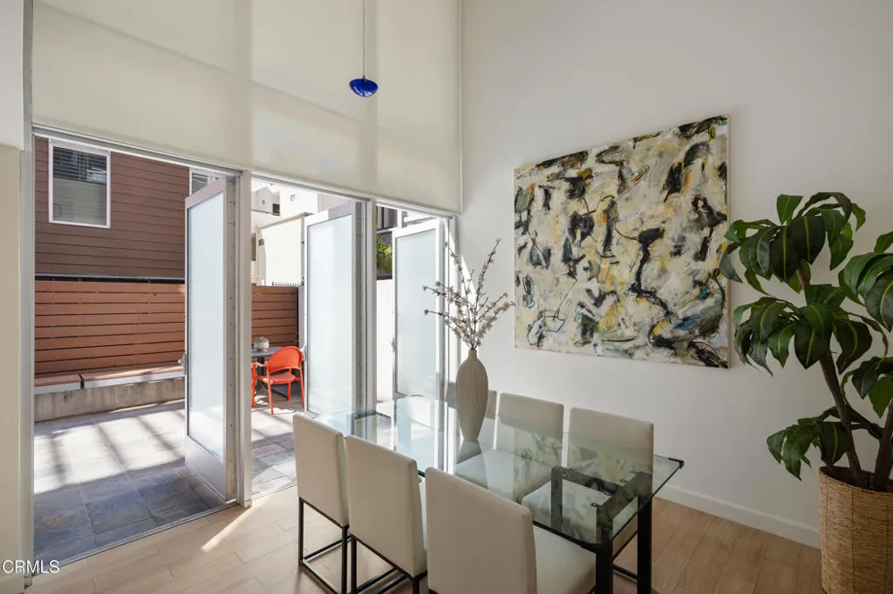 141 S Hudson Avenue #104 Pasadena, CA 91101