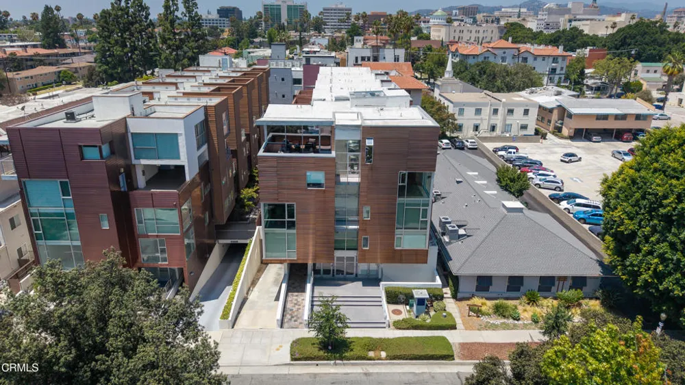 141 S Hudson Avenue #104 Pasadena, CA 91101