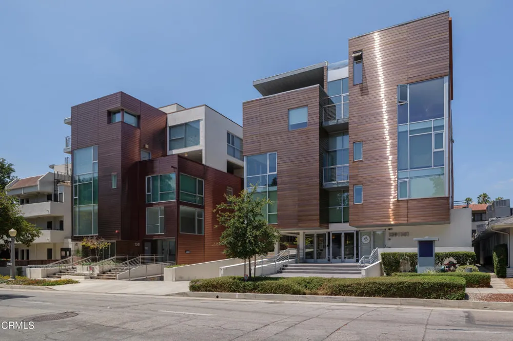 141 S Hudson Avenue #104 Pasadena, CA 91101