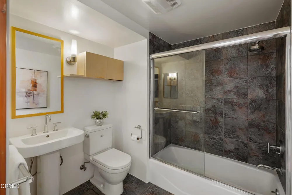 141 S Hudson Avenue #104 Pasadena, CA 91101