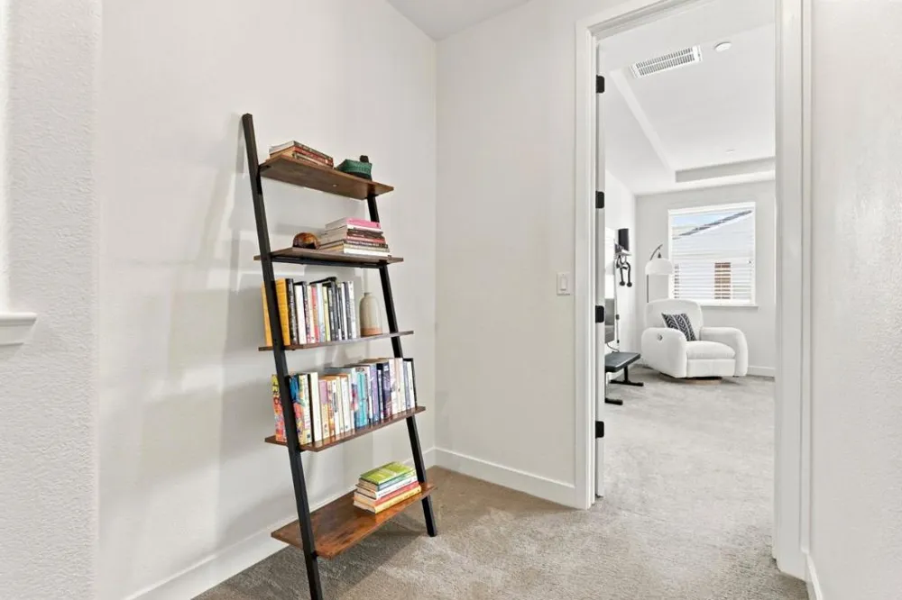 17054 Mimosa Drive Morgan Hill, CA 95037