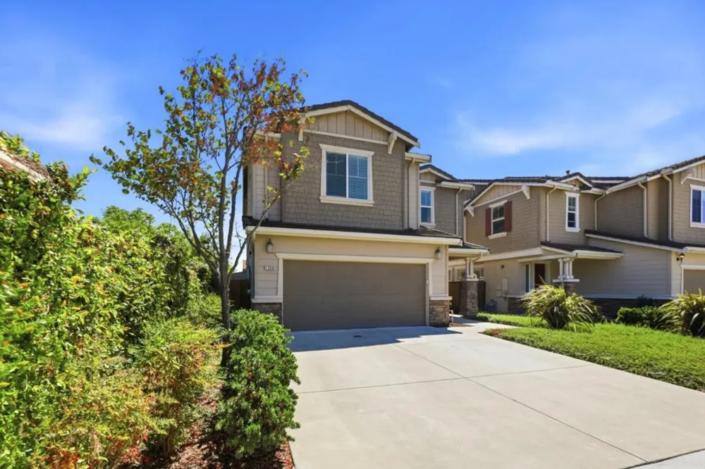 17054 Mimosa Drive Morgan Hill, CA 95037