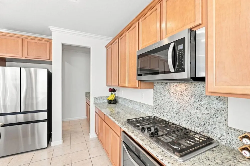 17054 Mimosa Drive Morgan Hill, CA 95037