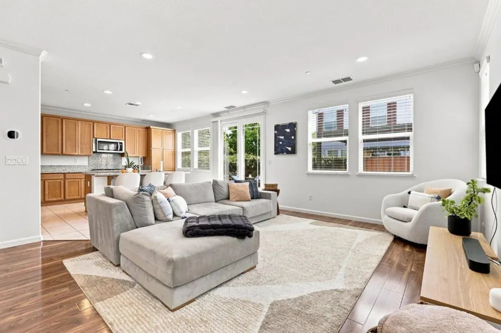 17054 Mimosa Drive Morgan Hill, CA 95037