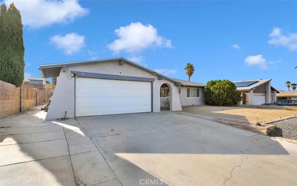 830 Cholla Barstow, CA 92311