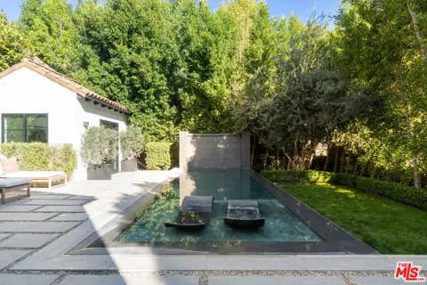 1146 Sierra Alta Way