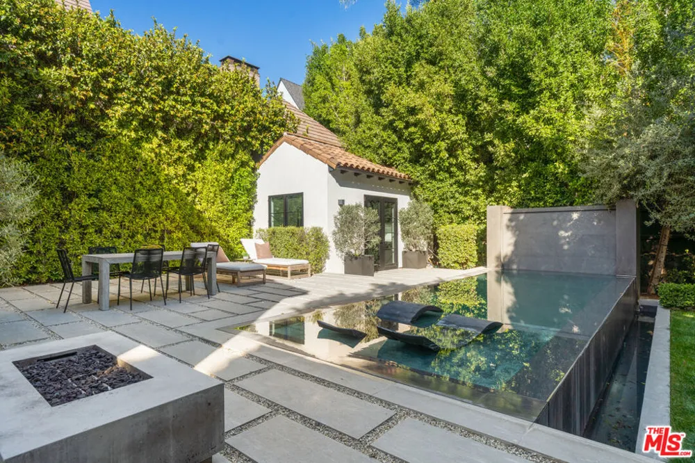 1146 Sierra Alta Way Los Angeles, CA 90069
