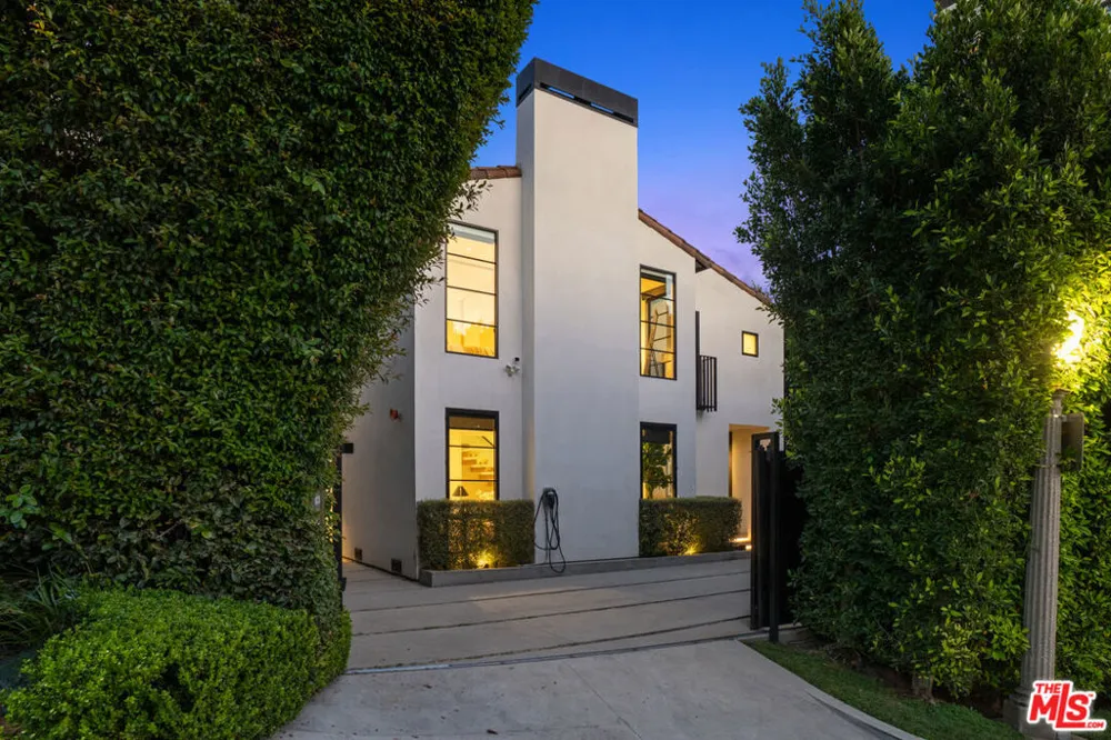1146 Sierra Alta Way Los Angeles, CA 90069