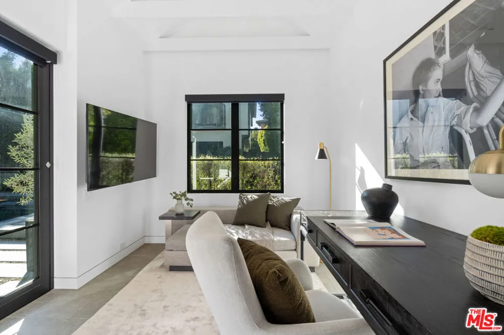 1146 Sierra Alta Way Los Angeles, CA 90069