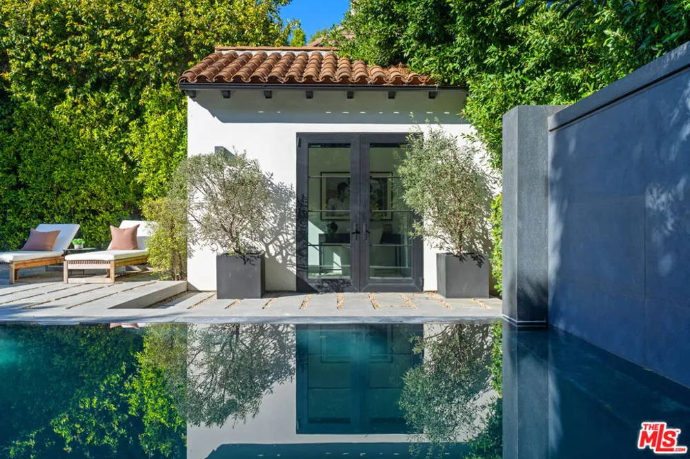 1146 Sierra Alta Way Los Angeles, CA 90069