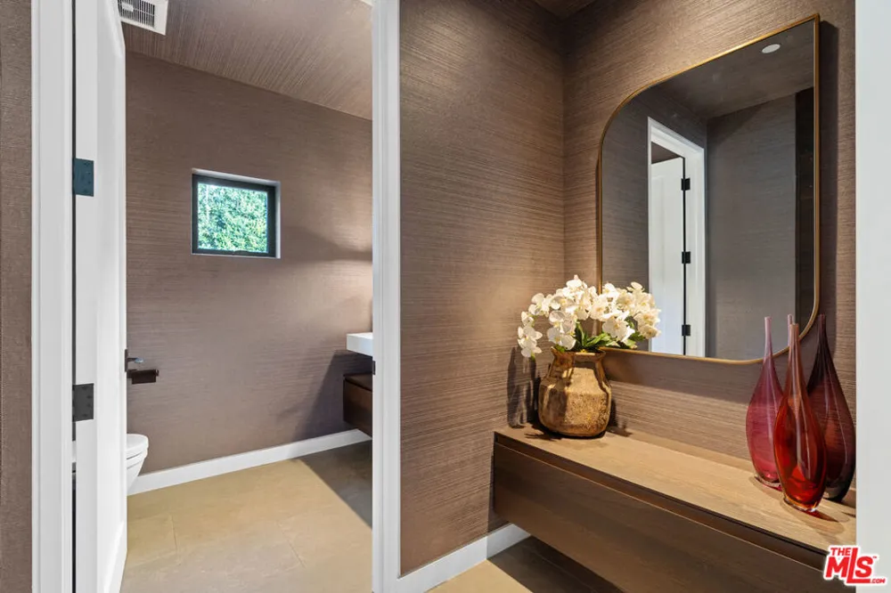 1146 Sierra Alta Way Los Angeles, CA 90069