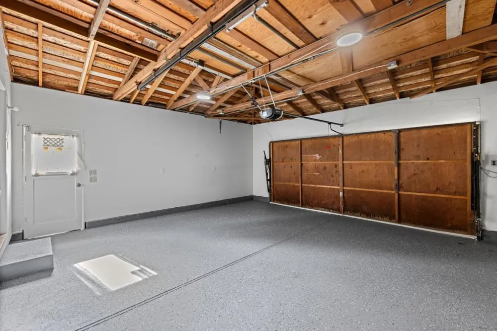 21446 Holly Oak Drive Cupertino, CA 95014